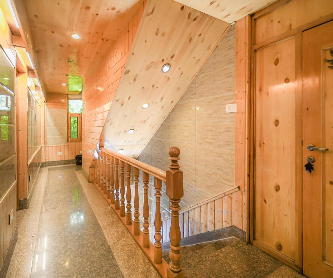 Hotel Mirage Srīnagar Екстериор снимка